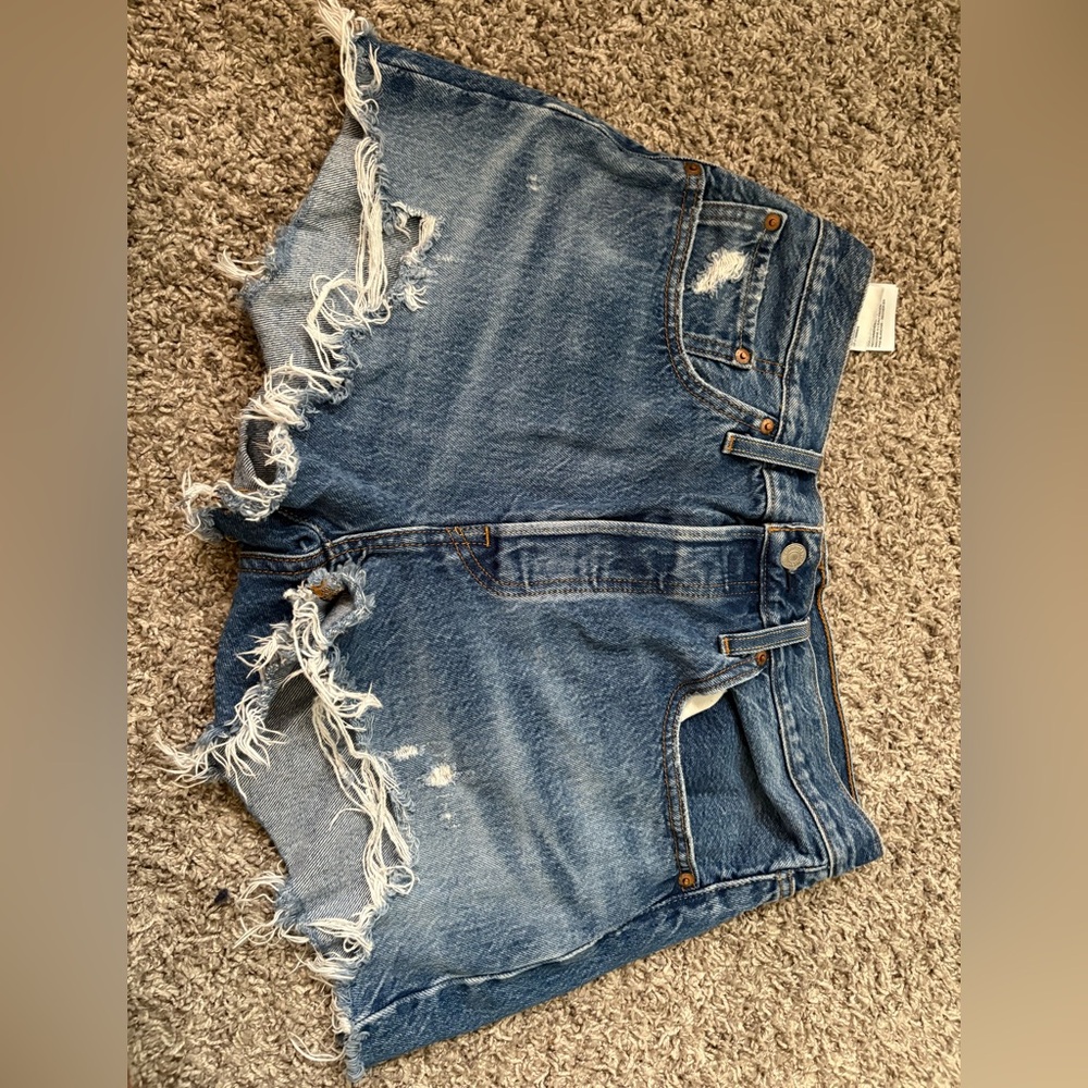 Levi’s denim shorts for women size 30